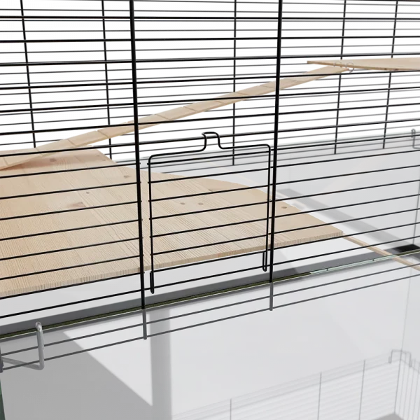 Gittertür und Holzebenen von Me Glas Palast 100 in der Detailansicht
