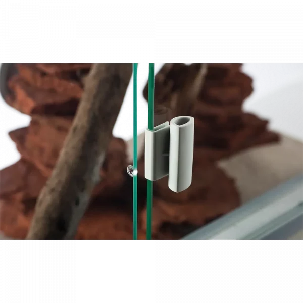 Me Top-Glas Terra Panorama comme terrarium aménagé pour un habitat adapté à l’espèce
